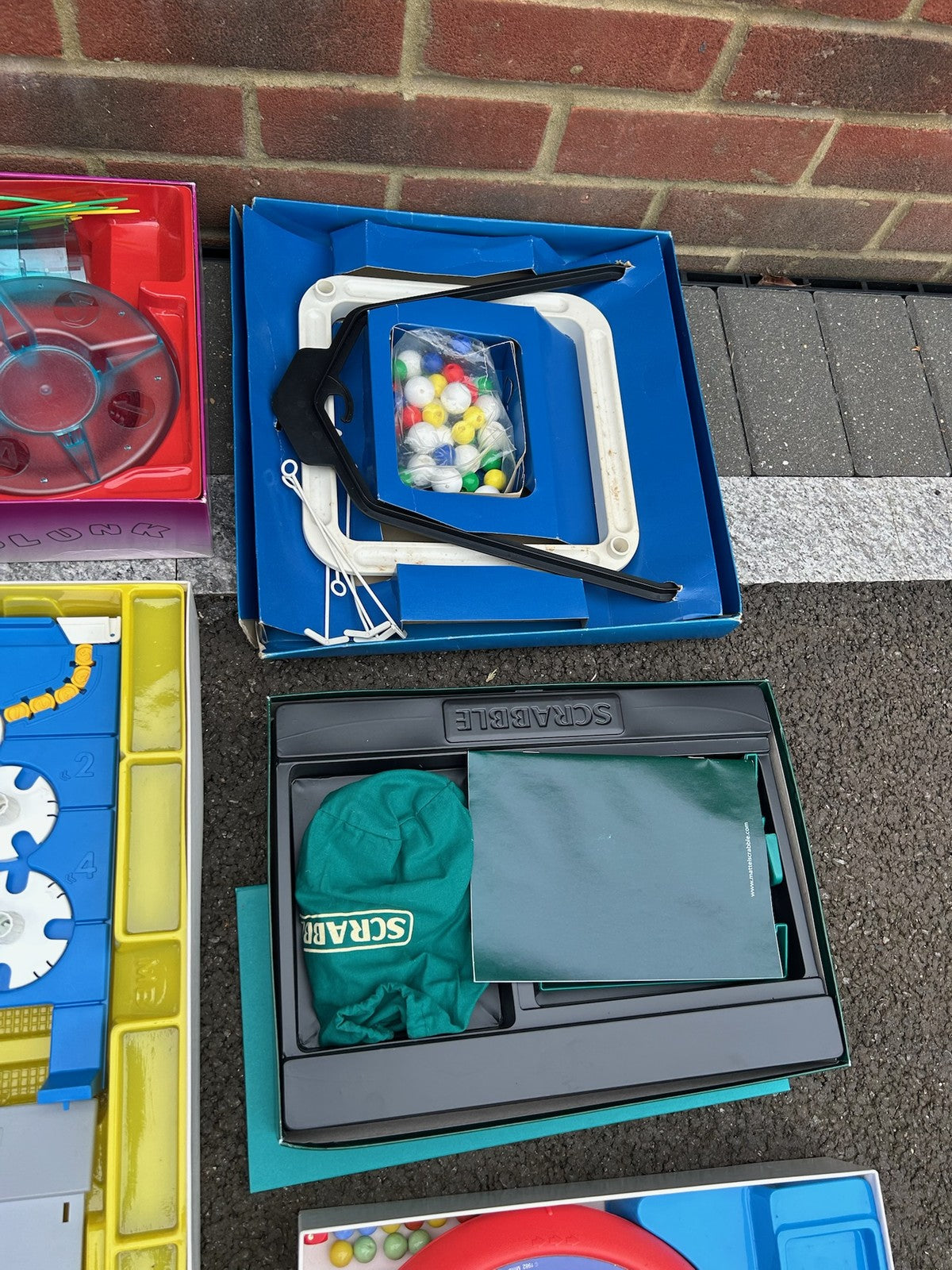 Job Lot of Various Vintage Board Games As Found Cluedo Twister Battleship13