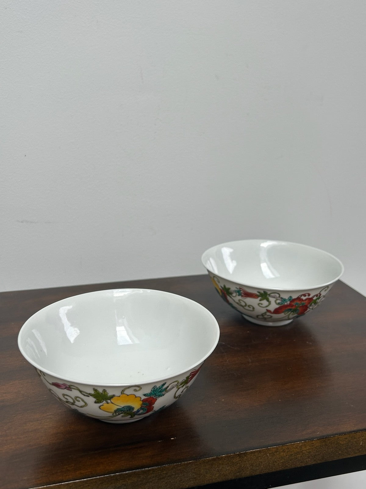 Pair Chinese Famille Rose Butterfly & Flower Bowls Jiangxi Jingdezhen Mark4
