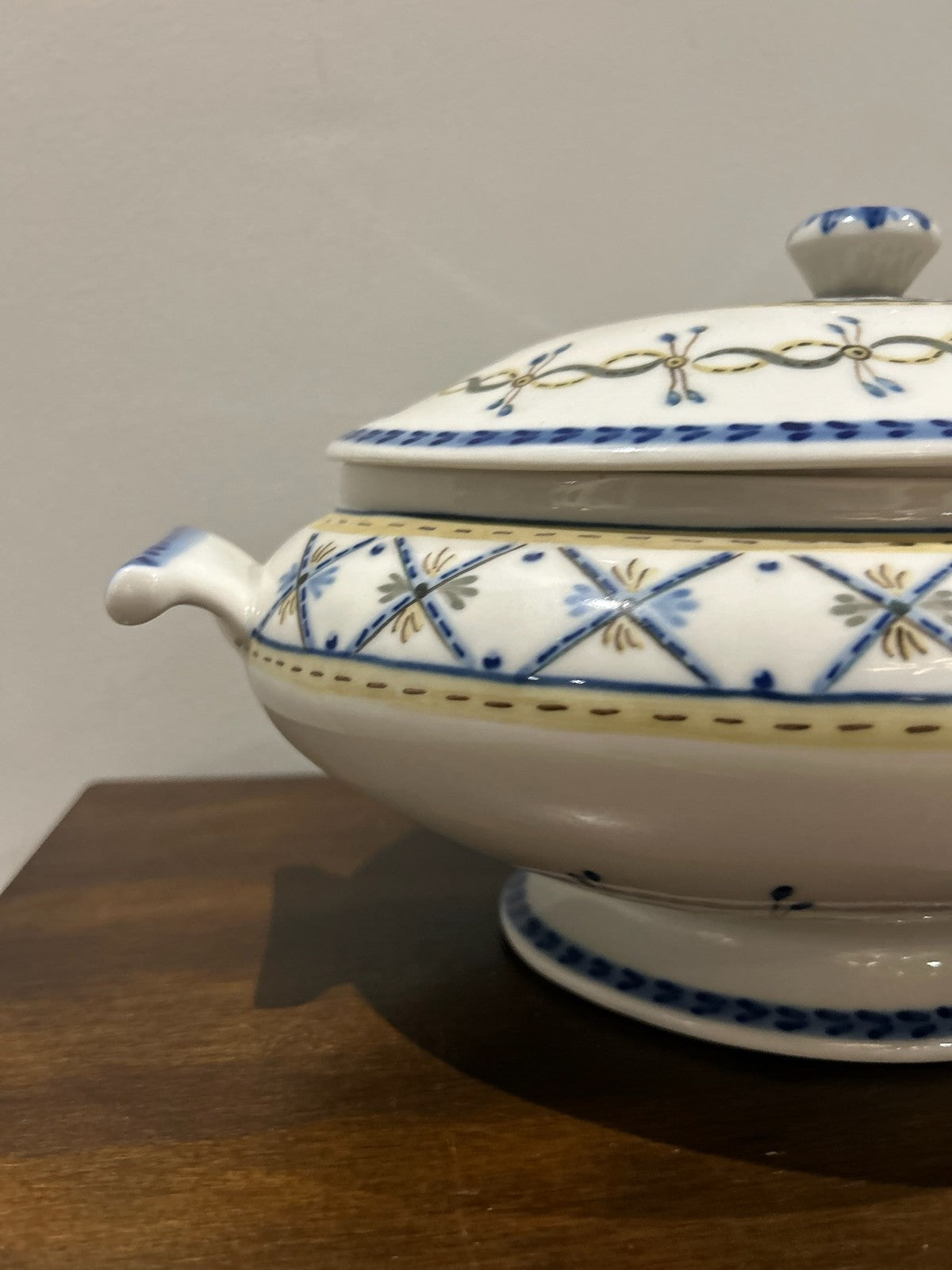 Viana do Castelo Portugal Hand Painted Lidded Tureen Signed Ribeiro Blue Yellow1