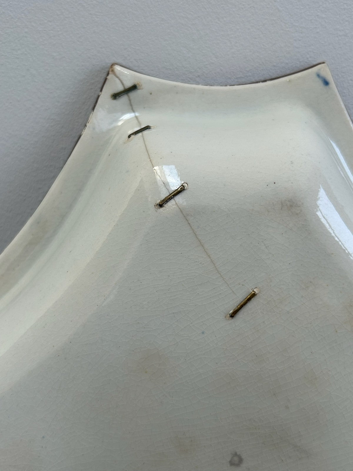 Antique Staffordshire Blue Puce Transfer Shaped Dish Old Staple Repairs8