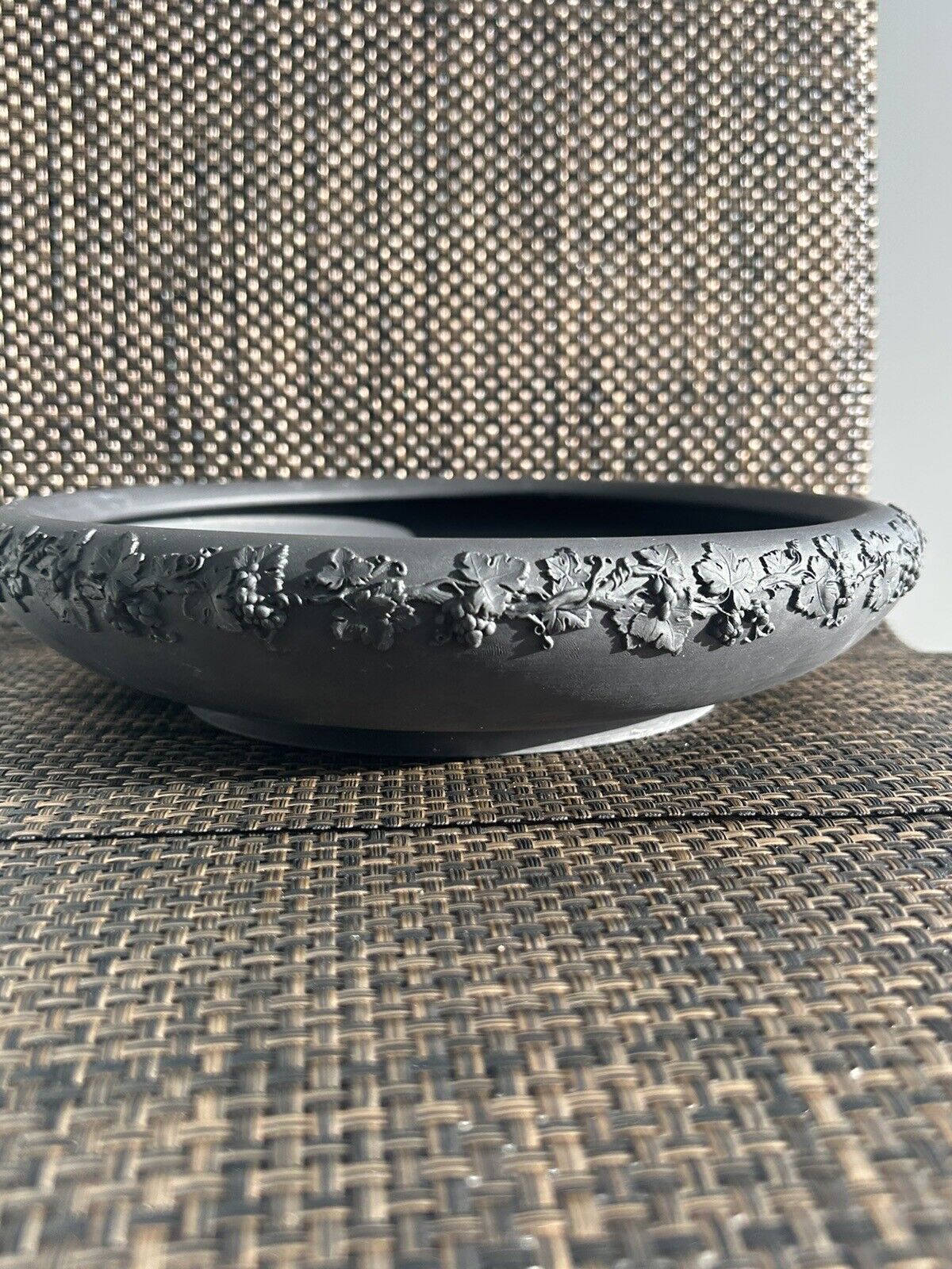 Wedgwood black basalt Basin bird bath jasperware bowl