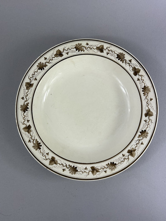 Antique Wedgwood Creamware Grapevine Border Dish, 25cm