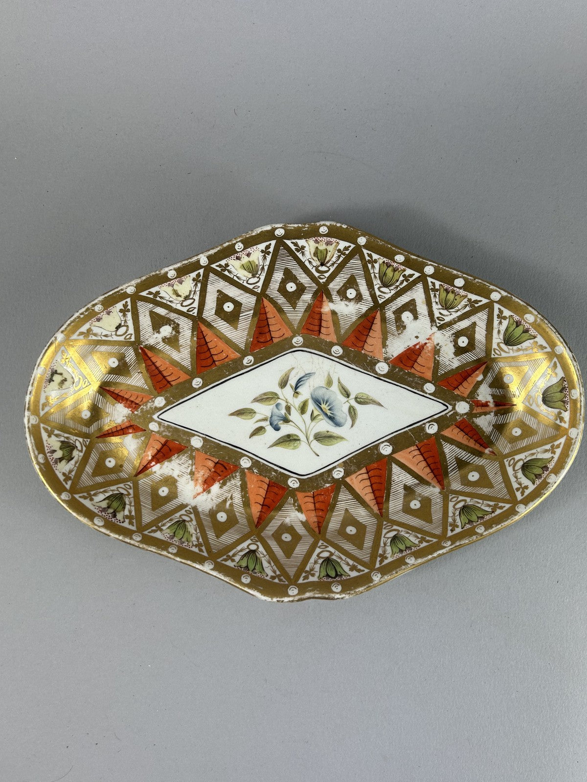 18th Century Worcester Gilt Red Porcelain Serving Dish 27cm