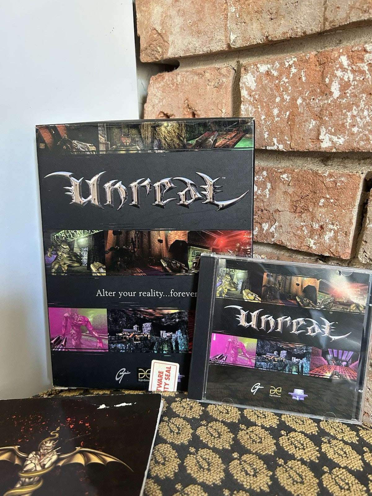 UNREAL  PC CDROM Big Box Retro Game  1998  Alter Your Reality Forever. V G C1