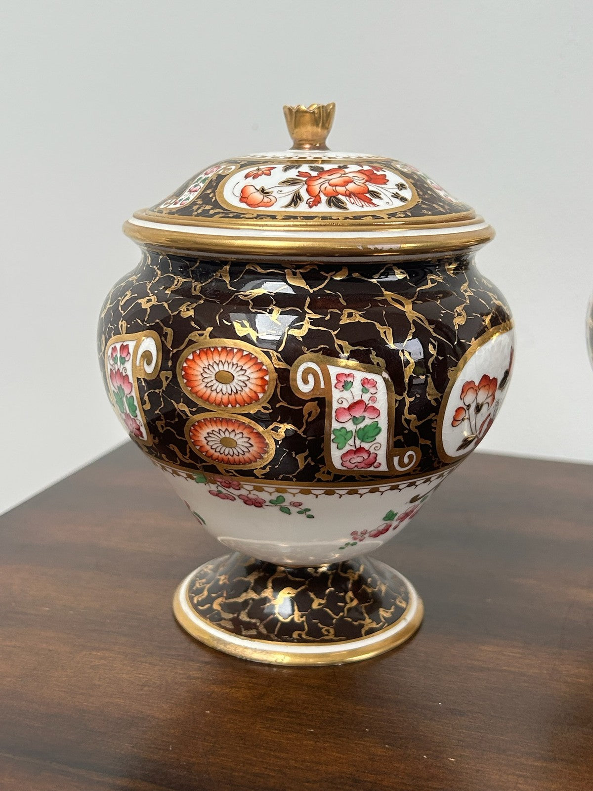 Pair Wedgwood Bone China Imari Covered Jars c.1900 Buckman Collection A/F3