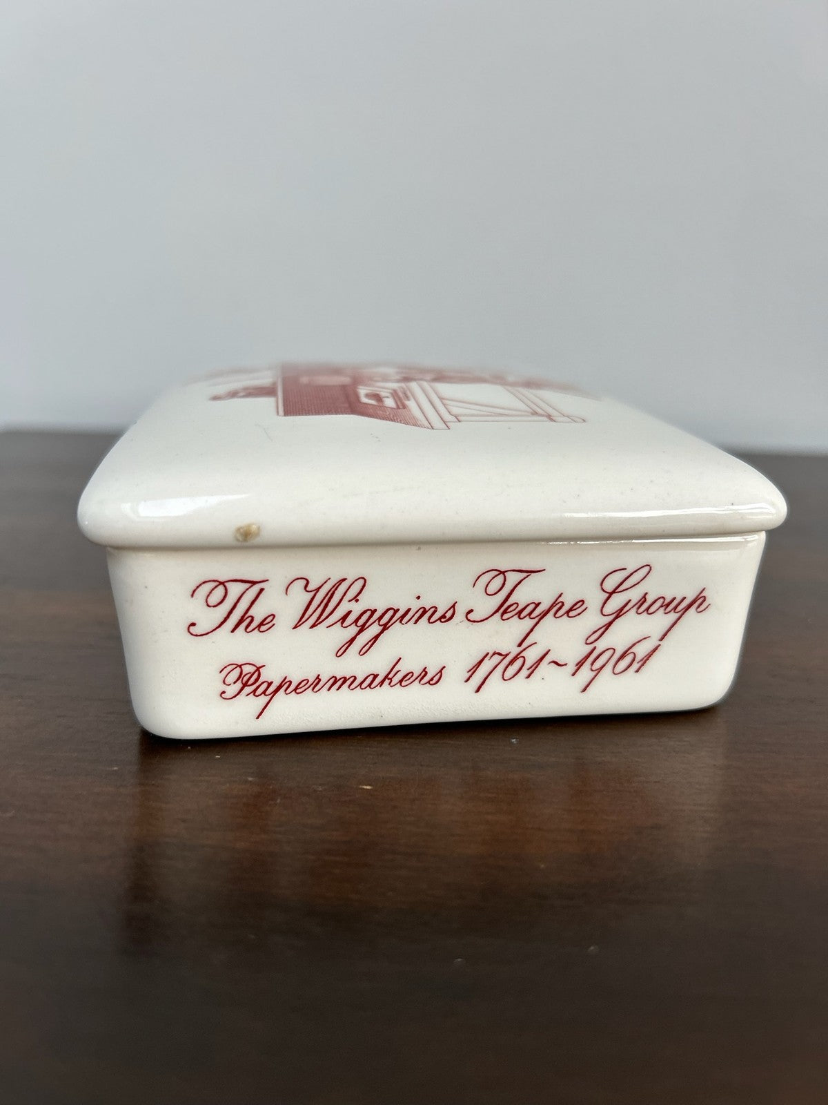 Wedgwood Porcelain Trinket Box Lidded Red Printed Scene6