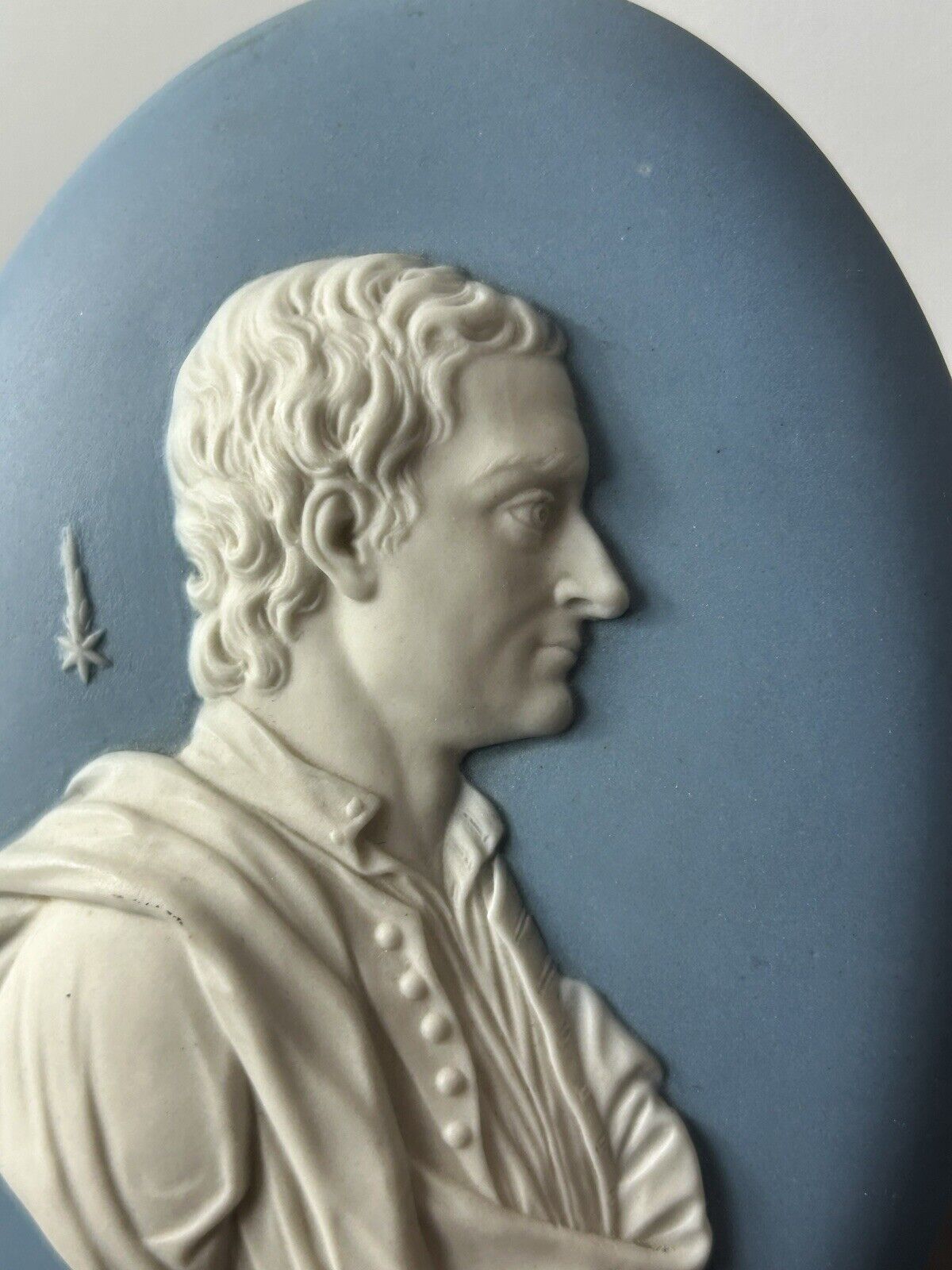 Wedgwood Blue Jasperware Isaac Newton Medalion Plaque Early