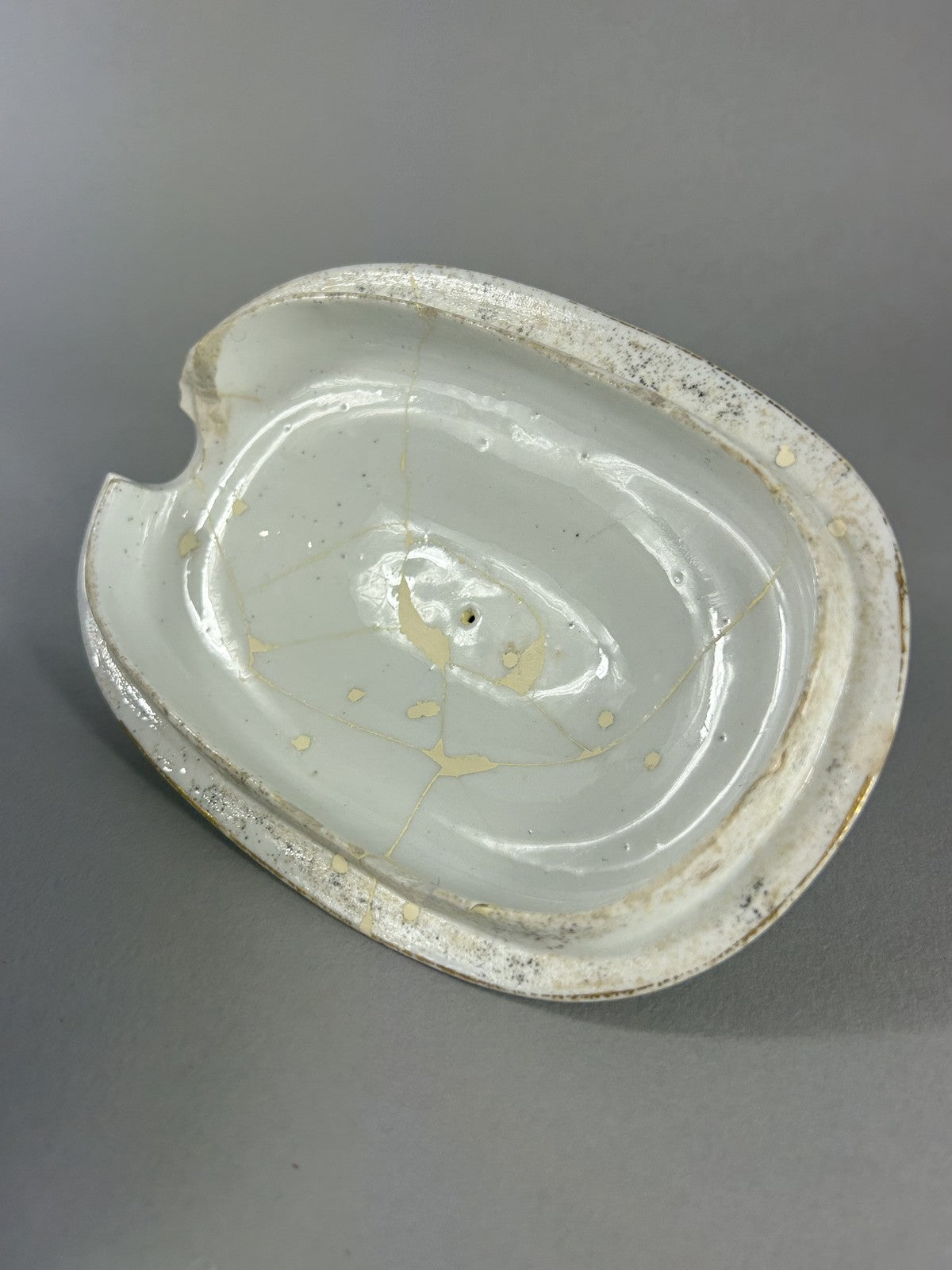 Early 19th Century English Imari Style Lion Finial Tureen