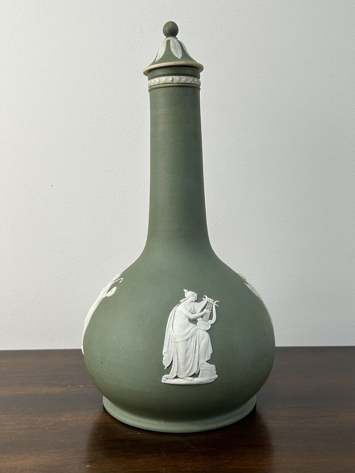 Wedgwood Jasperware Decanter Green Large Humphrey Taylor With Stopper