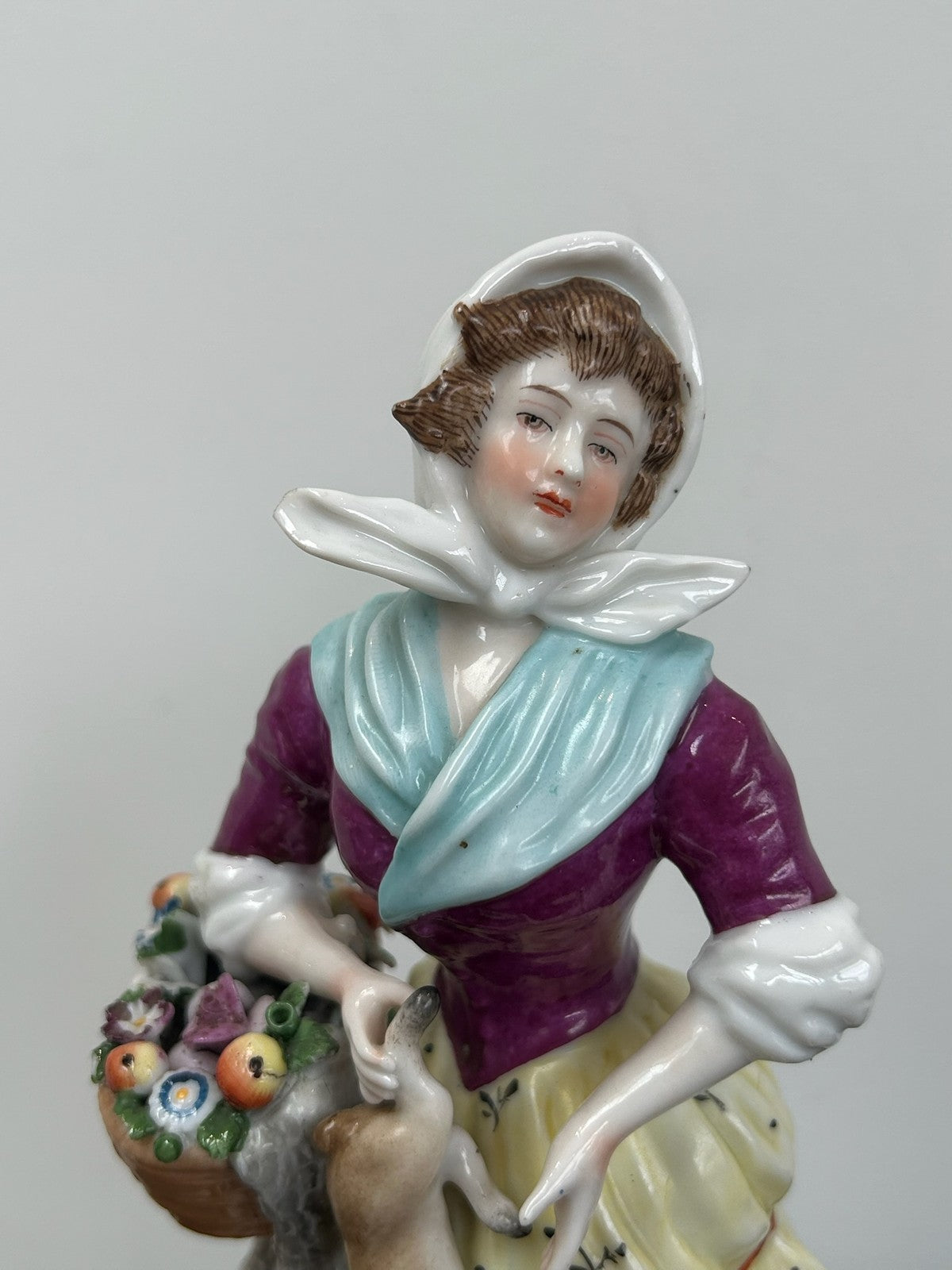 Antique Chelsea Style Porcelain Figurine Lady Flowers Gold Anchor Mark 22cm1