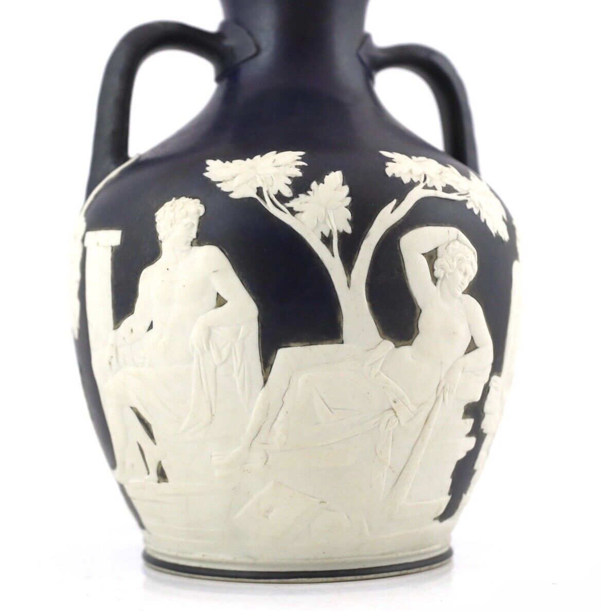 Wedgwood portland Vase Full Size 19th Century Jasperware Portland Vase - 26cm