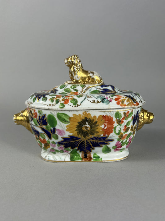 Early 19th Century English Imari Style Lion Finial Tureen
