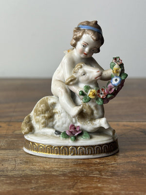 Descriptive image text