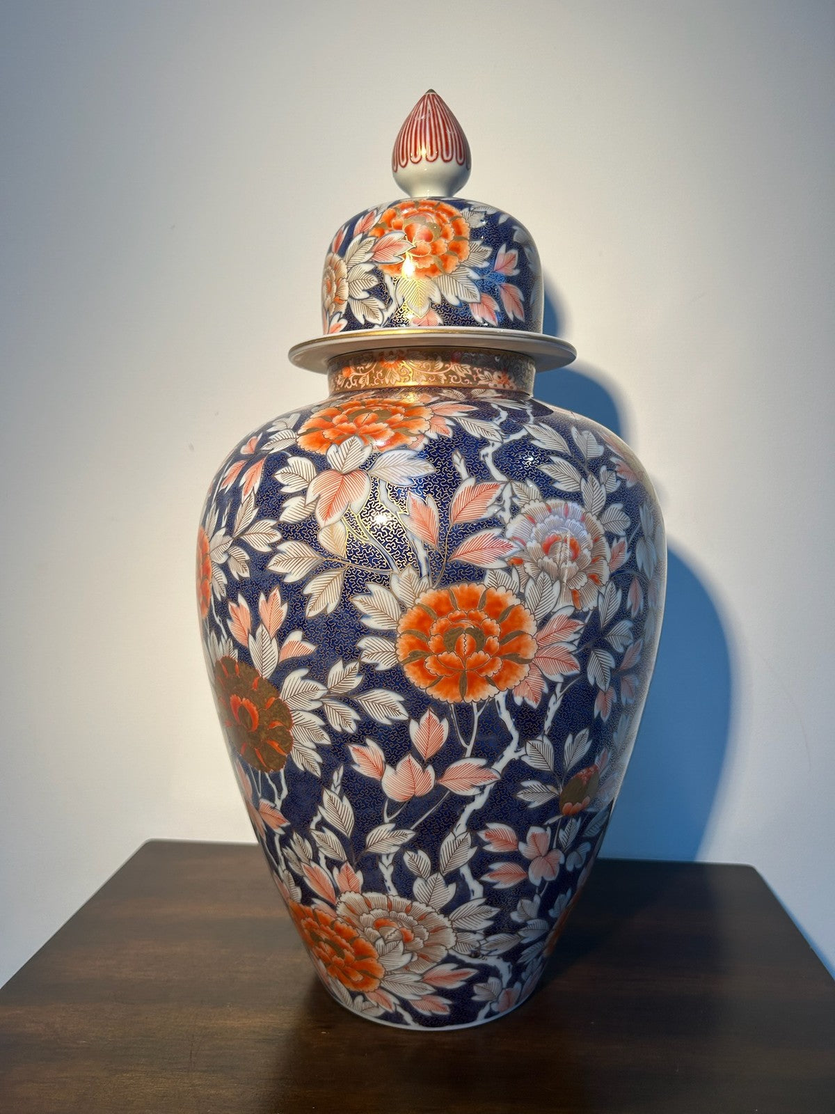 Large Antique Japanese Fukagawa Imari Lidded Temple Jar Meiji Period (A/F)10