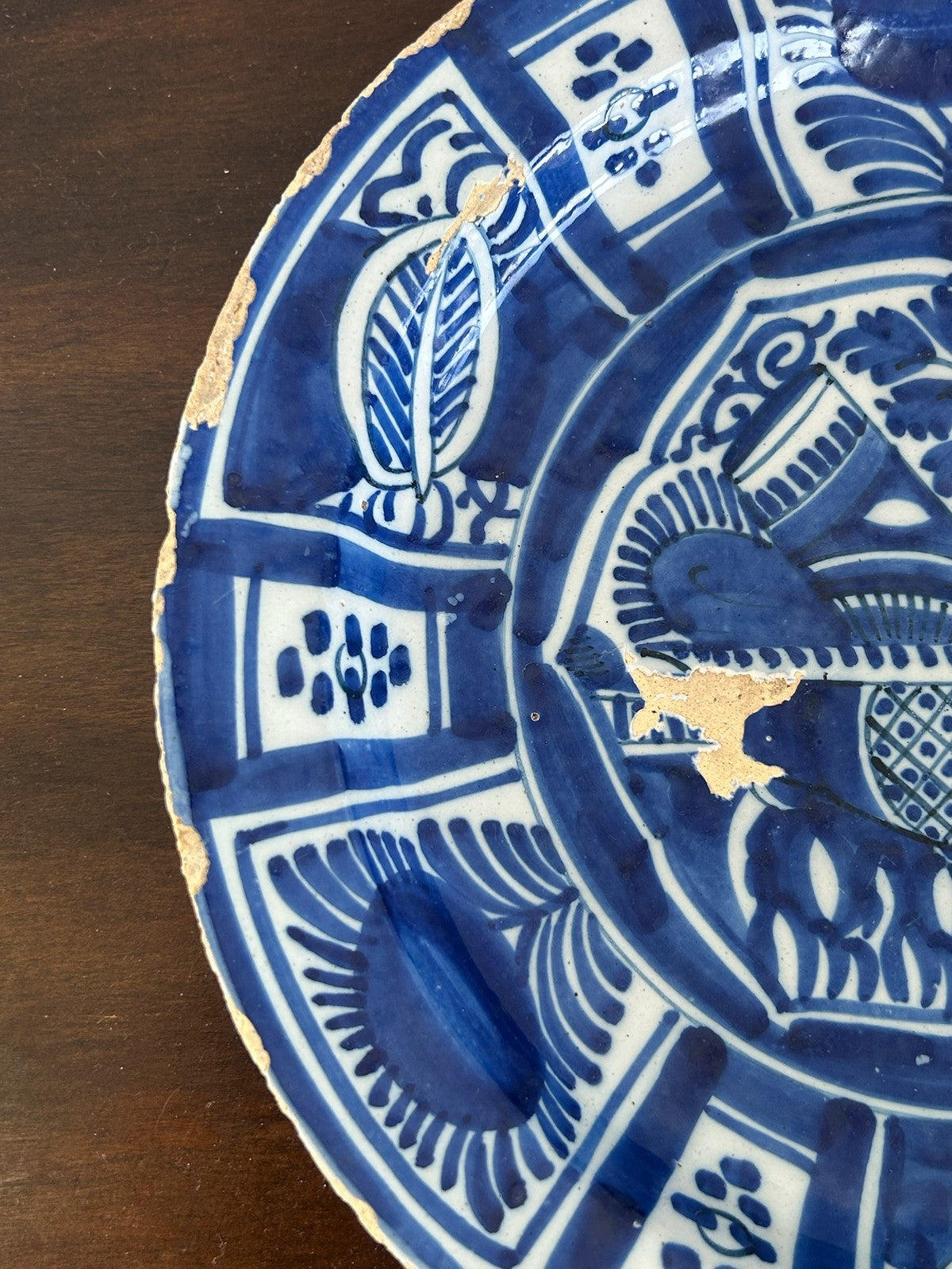 Antique 18th Century Delft Blue & White Charger Floral 26cm2