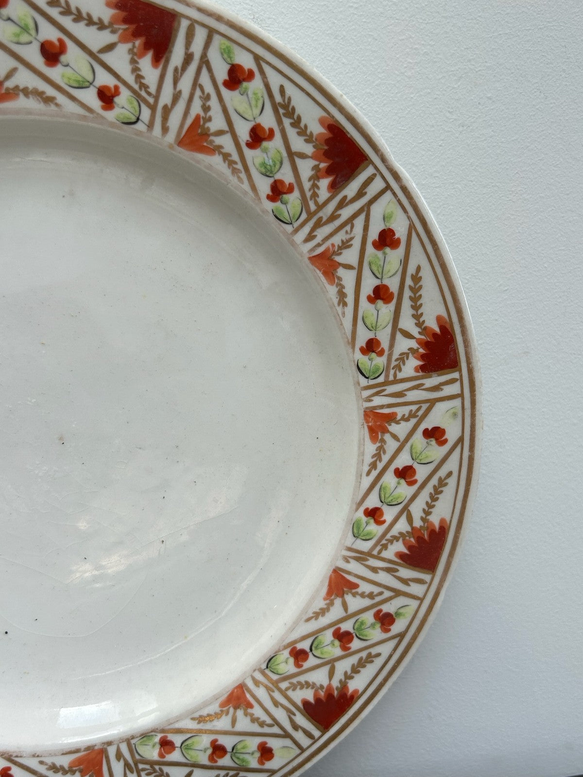 Pair Antique English Porcelain Plates Iron Red Stylised Leaf Border A/F3