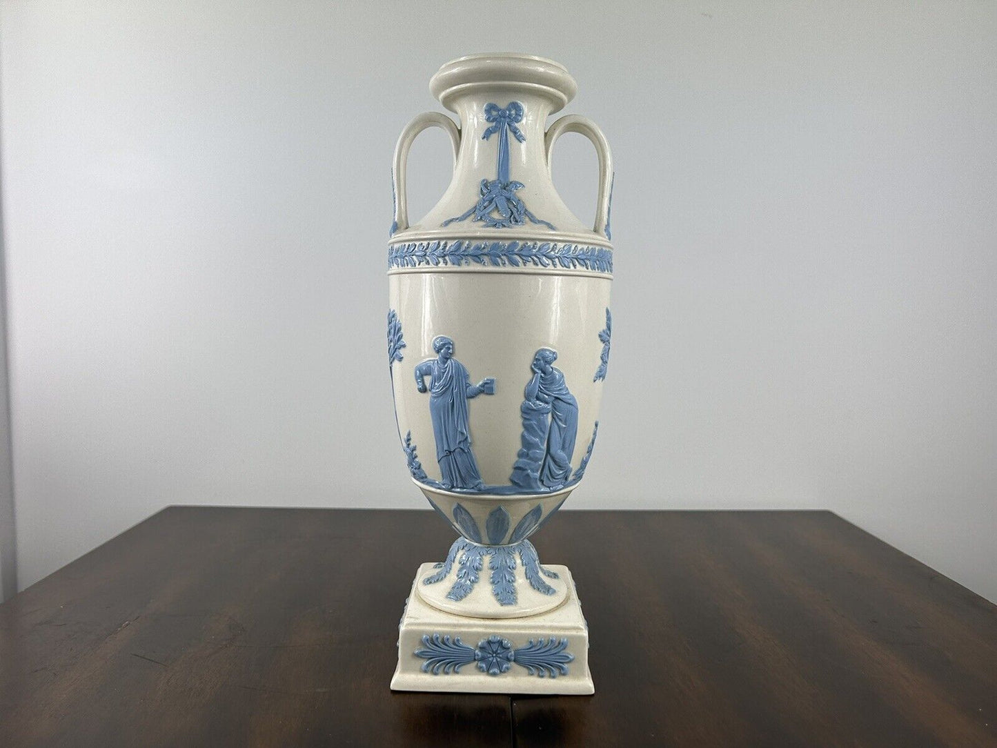 Wedgwood Queensware Trophy Vase Porcelain Wedgwood Urn