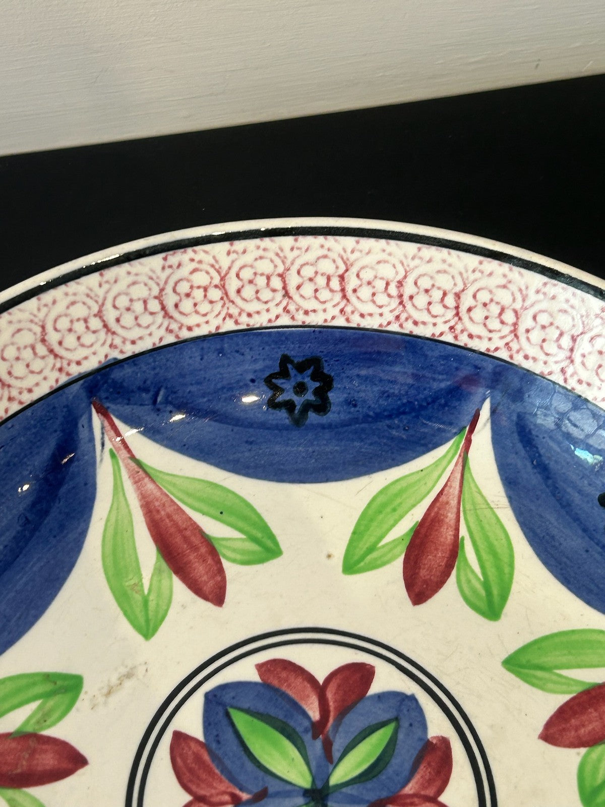 Antique 19th Century Spongeware Hand Painted Plate Blue Red Green Leaves 28cm5