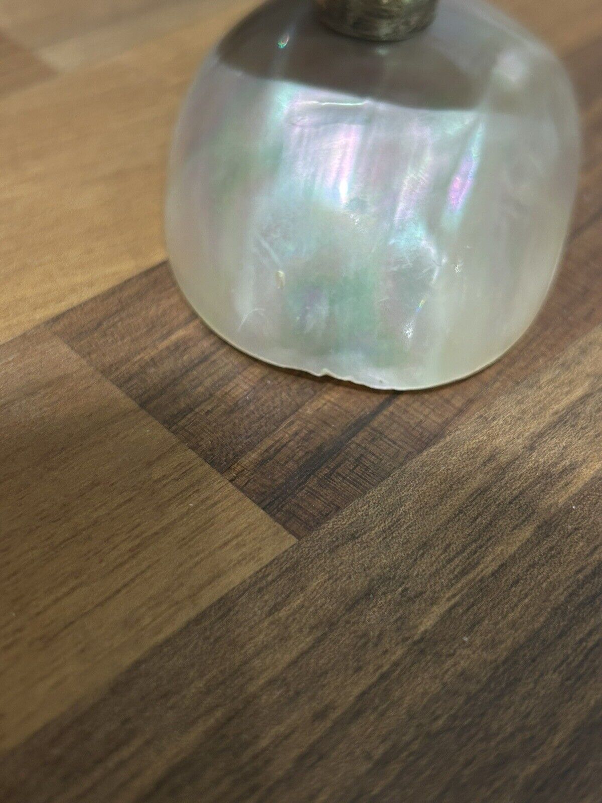 Mother Of Pearl Silver Pedistal Vase