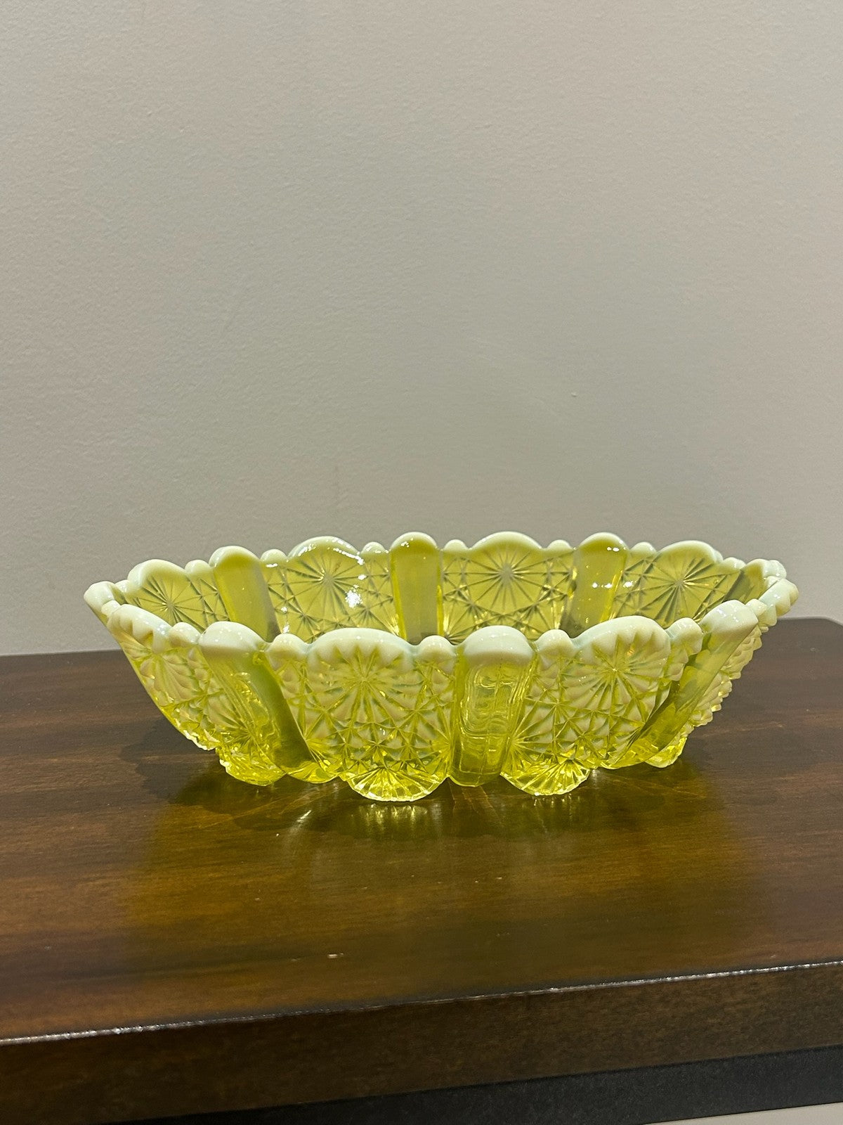 Davidson Primrose Pearline Uranium Glass Oval Dish Lady Chippendale Rd 1765660