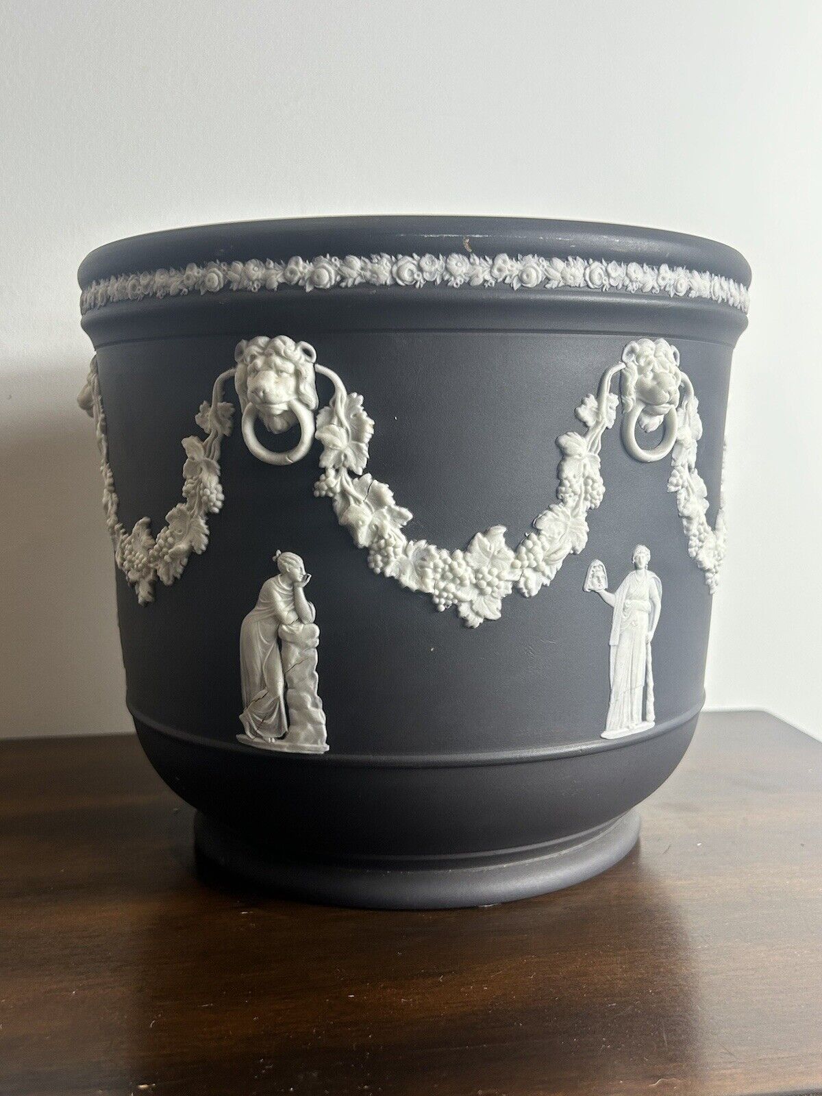 Wedgwood Black Jasperware Jardiniere Planter 19cm Height