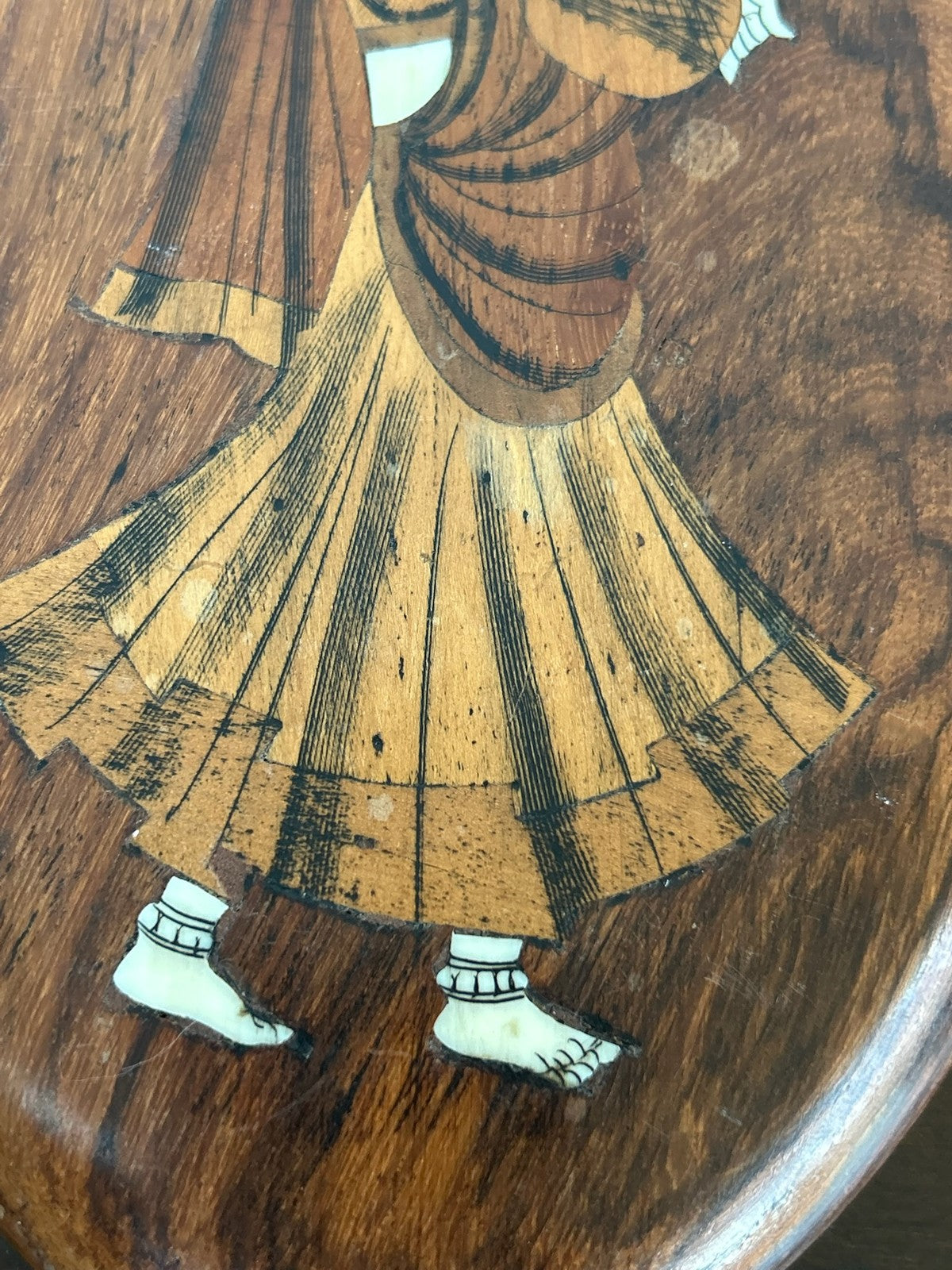 Antique Inlaid Marquetry Oval Plaques Figural Sorrento Style7