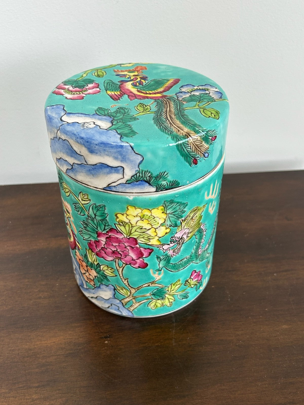 Chinese Famille Rose Green Ground Lidded Caddy Birds & Flowers 15cm0