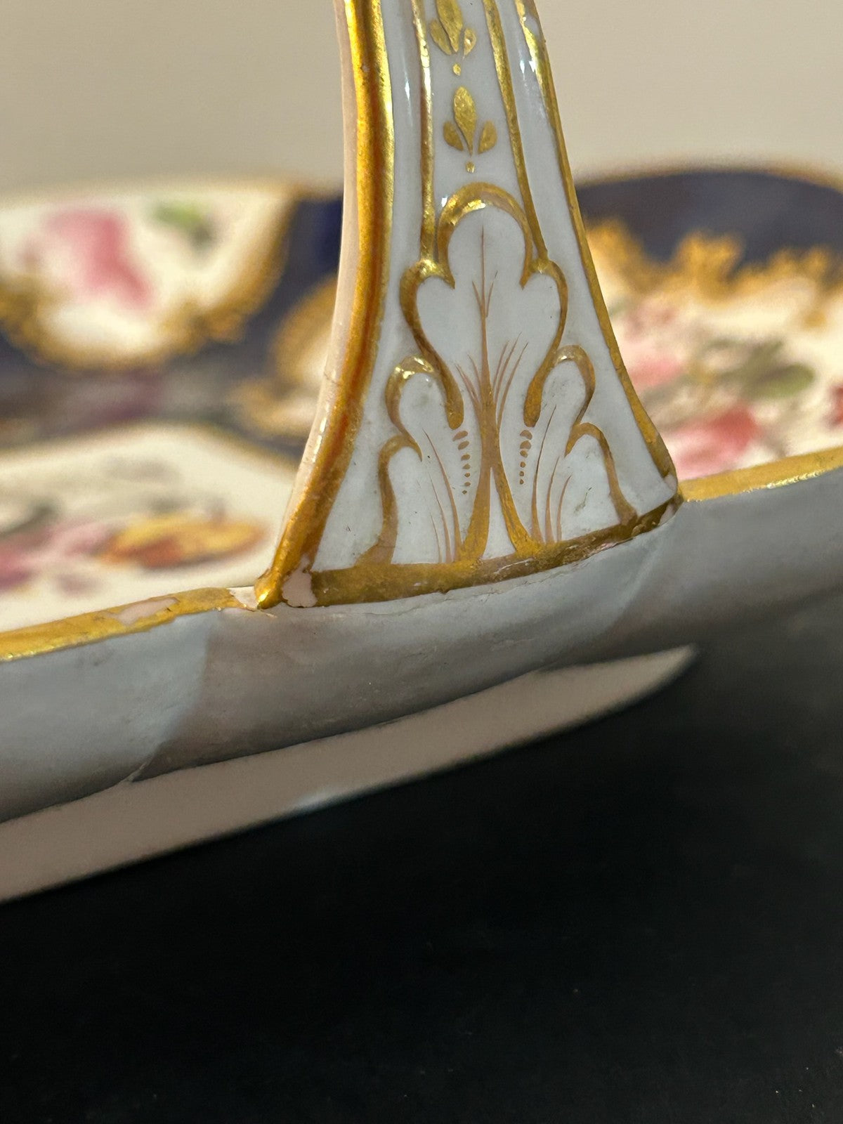 Antique English Porcelain Basket Cobalt Gilt Painted Flowers Handle A/F8