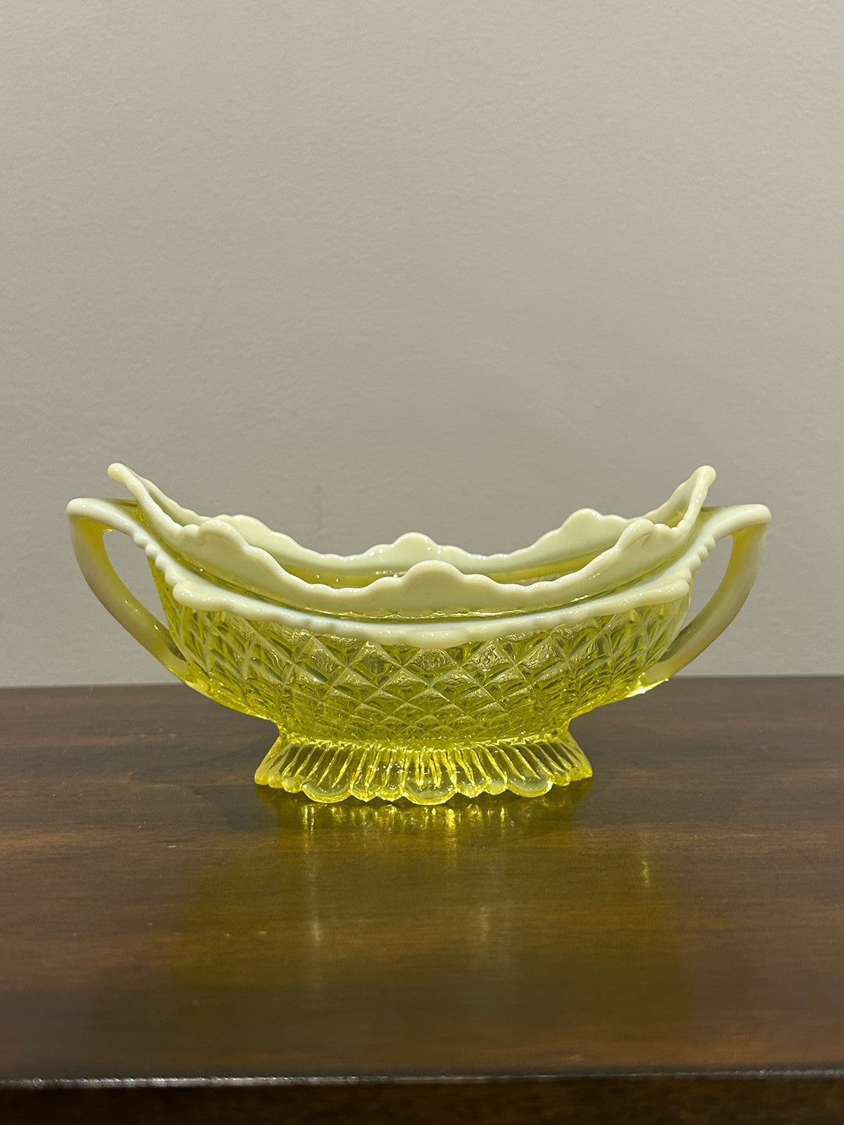 Davidson Primrose Pearline Uranium Glass Boat Bowl Lady Chippendale c.18955