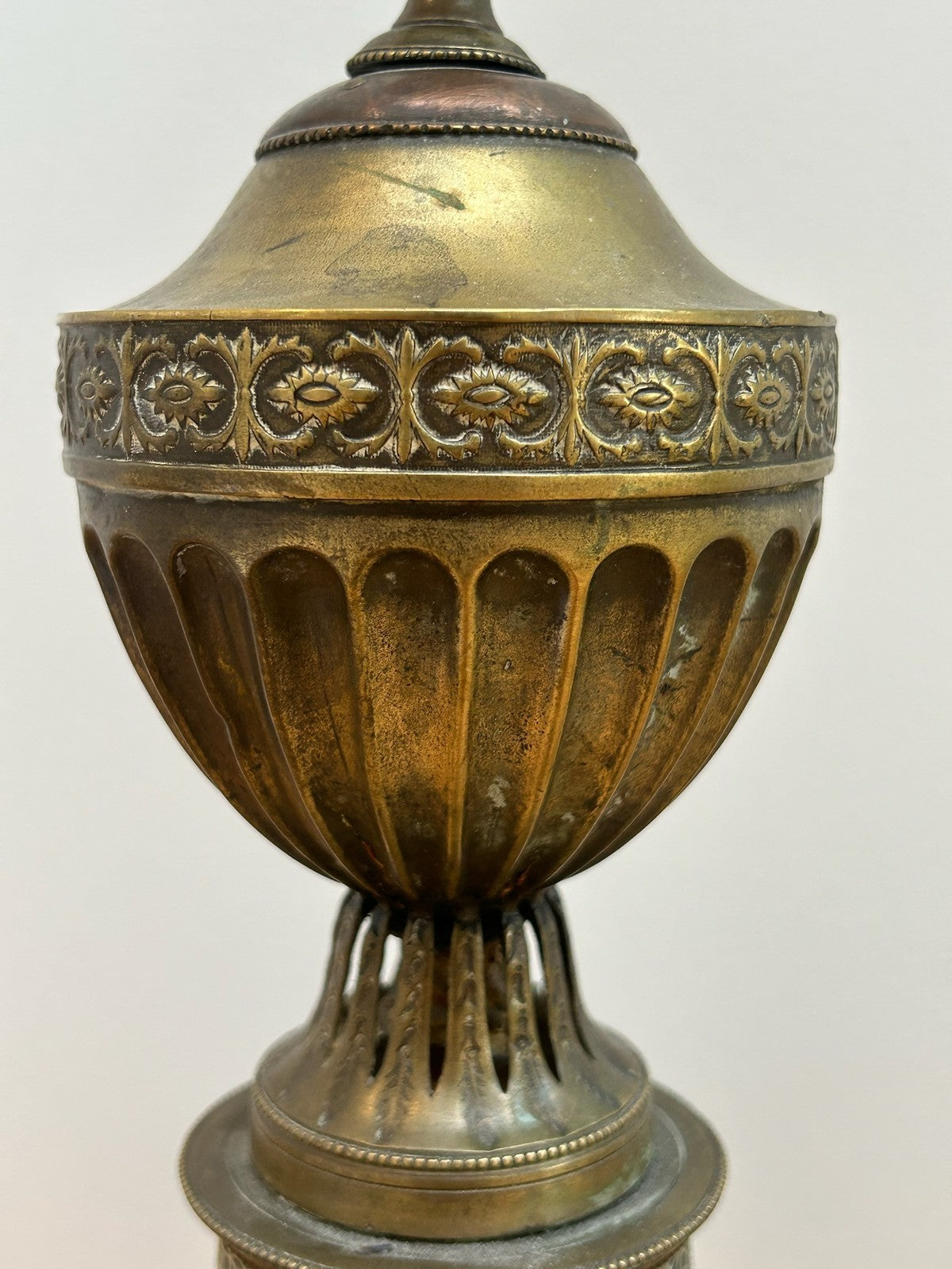Antique Victorian Brass Urn Table Lamp Blue Jasperware Column Marble Base 36cm4