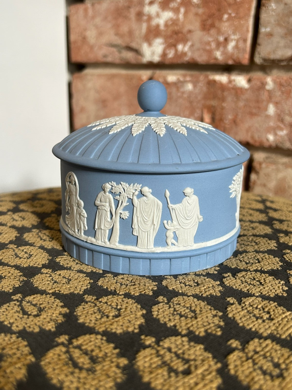 Wedgwood Pale Blue Jasperware Round Lidded Trinket Box Classical White Relief0