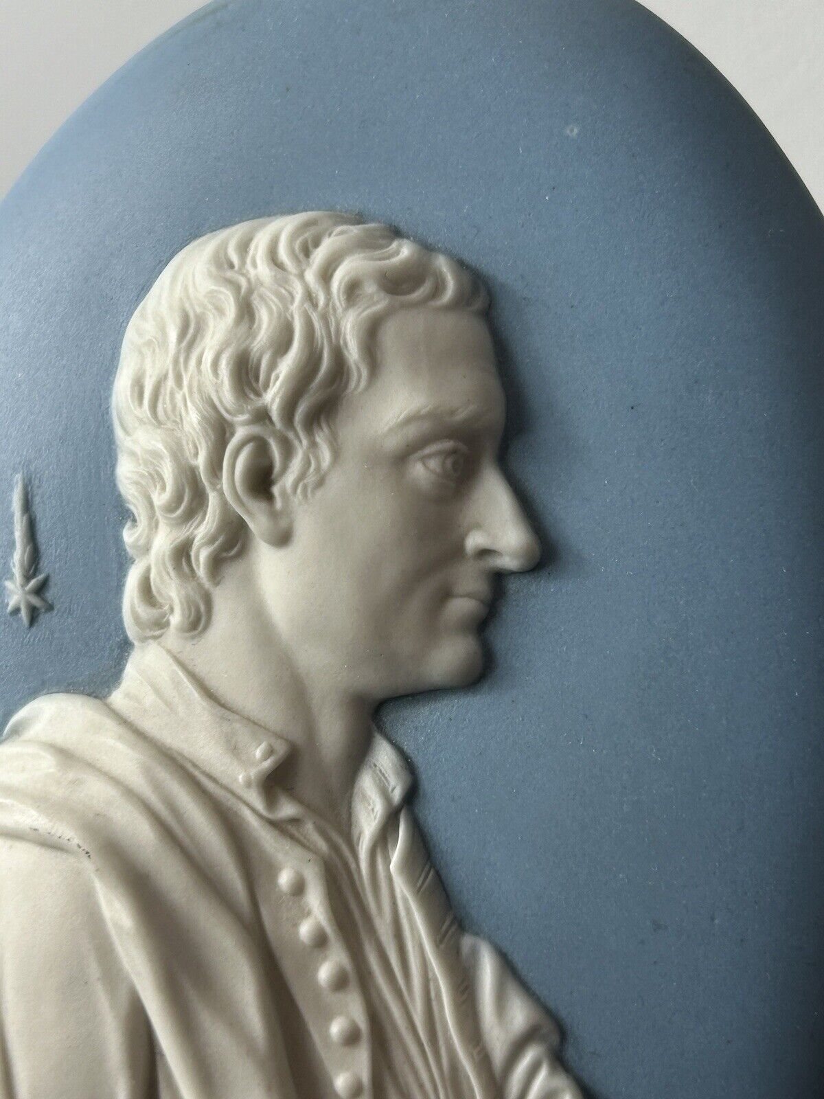 Wedgwood Blue Jasperware Isaac Newton Medalion Plaque Early