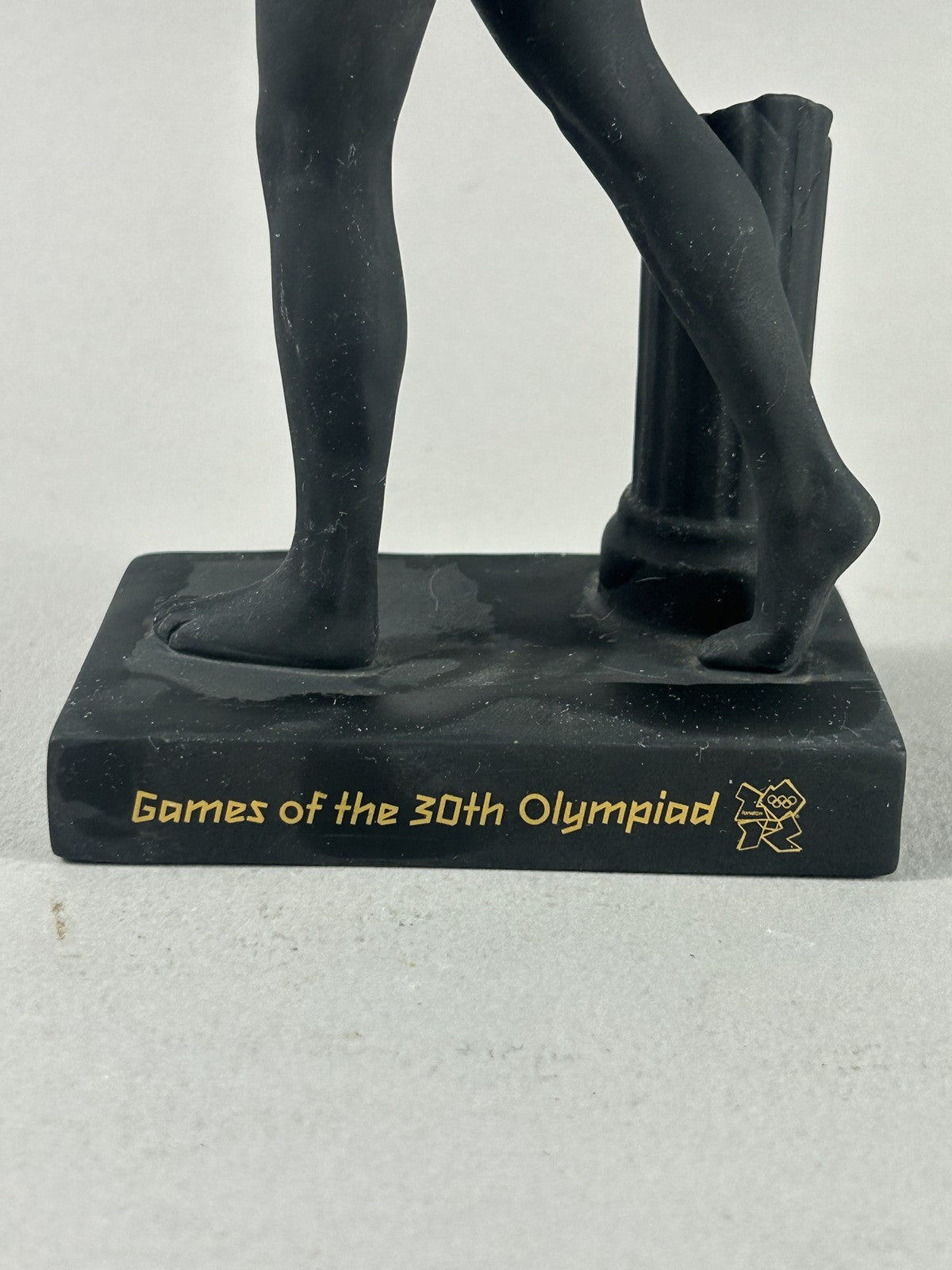 Wedgwood London 2012 Games of the 30th Olympiad Torchbearer