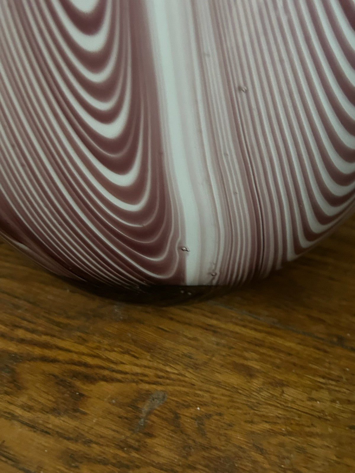 Vintage Murano Style Art Glass Vase Amethyst White Feather Pulled Design Ruffled5