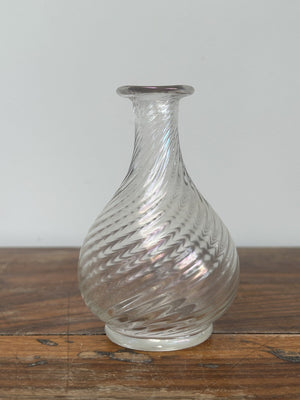 Murano Hand Blown Italian Swirl Art Glass Bud Vase 12cm Iridescent