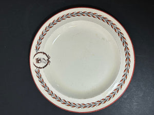 Antique Wedgwood Queens Ware Crested Plate Eagle Laurel Mortlocks 1887 21cm