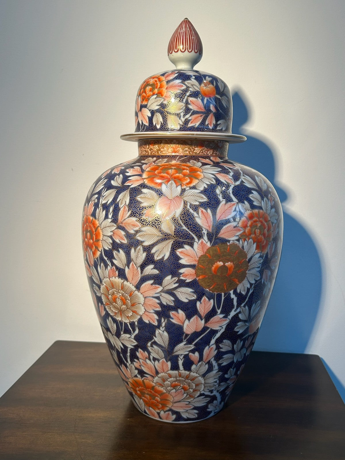 Large Antique Japanese Fukagawa Imari Lidded Temple Jar Meiji Period (A/F)15
