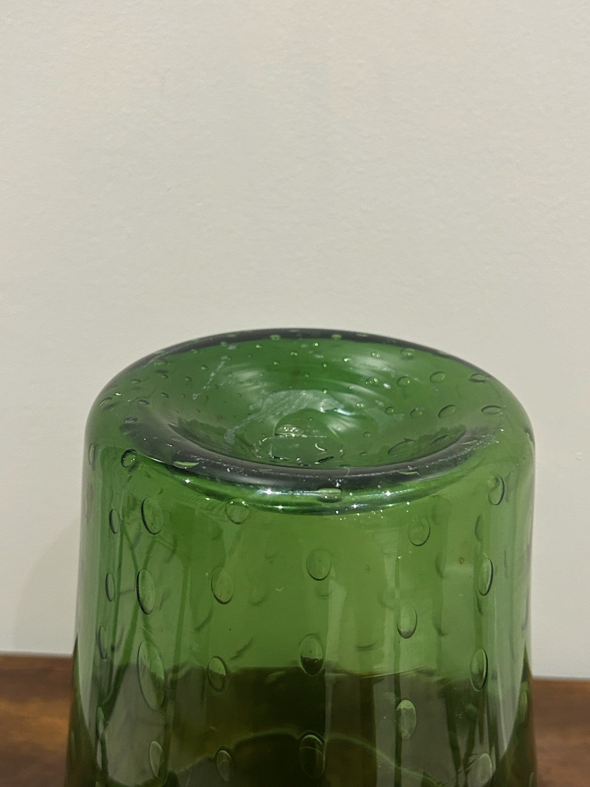 Green Art Glass Beaker Vase Controlled Bubbles Moulded Leaves7