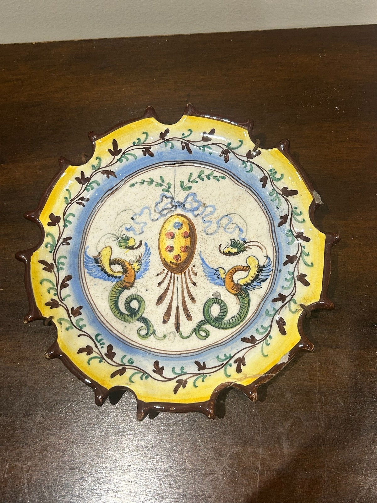 Set 4 Italian Maiolica Wall Plates Hand Painted Lemons Fruit Ornate9