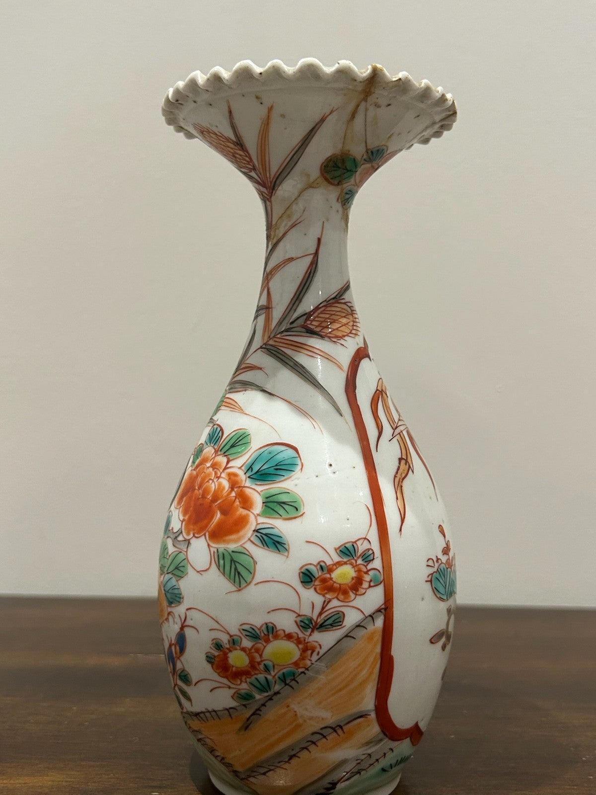 Japanese Meiji Imari Porcelain Bottle Vase Phoenix Crimped Rim2