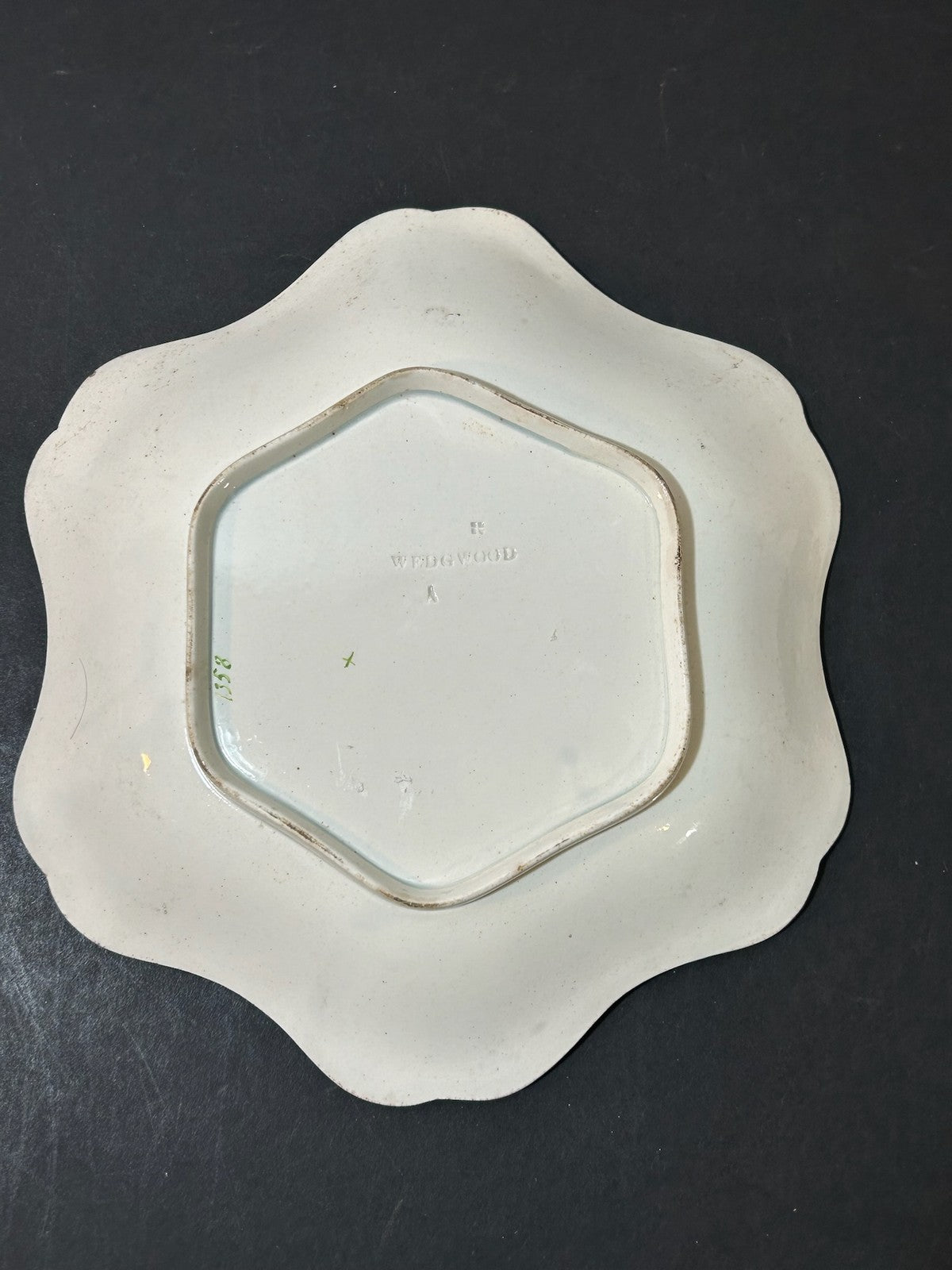 Antique Wedgwood Pearlware Yellow Ground Passion Flower Dish Impressed 21cm3