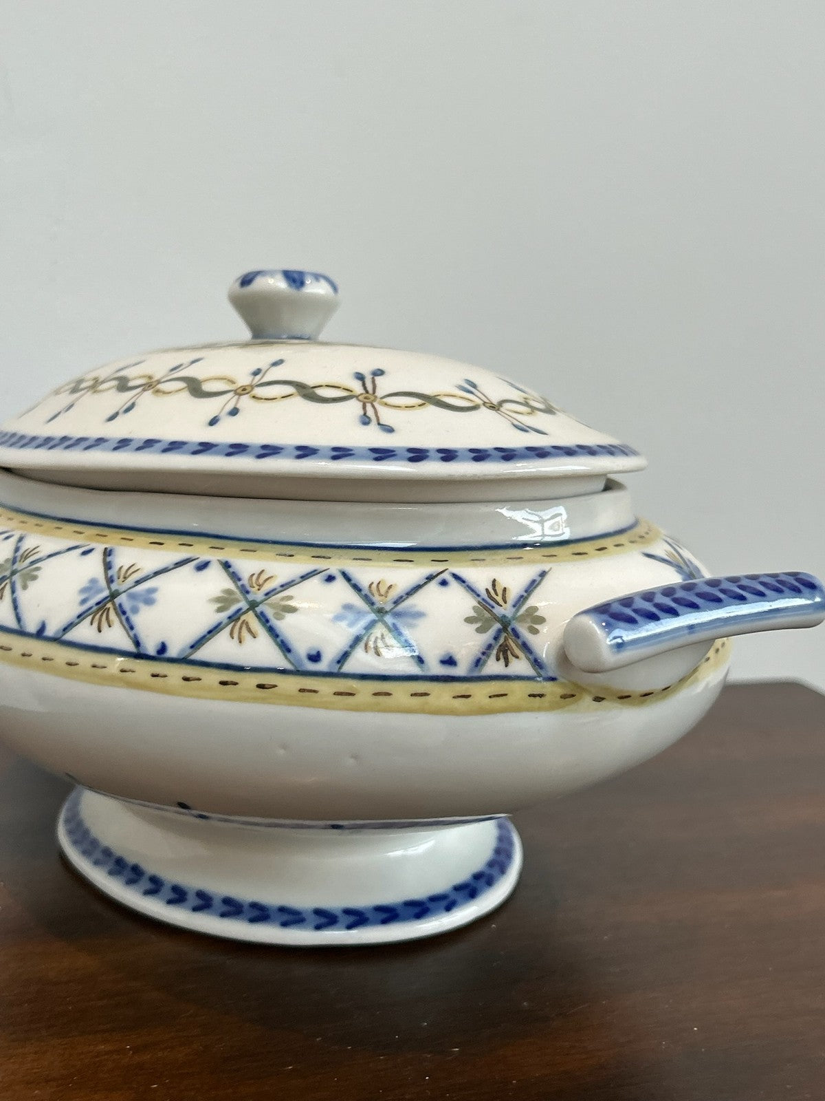 Antique Porcelain Covered Tureen Blue Yellow Neoclassical Border3
