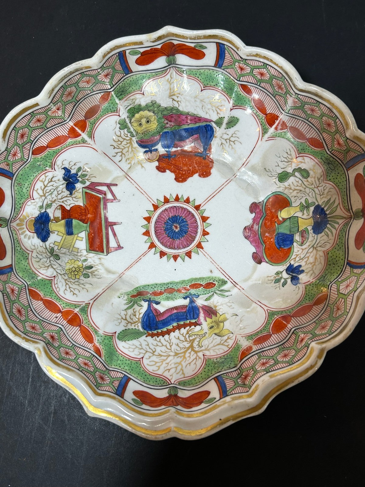 Antique Dragons in Compartments Pattern Lobed Dish Chinoiserie Regency 20cm AF3