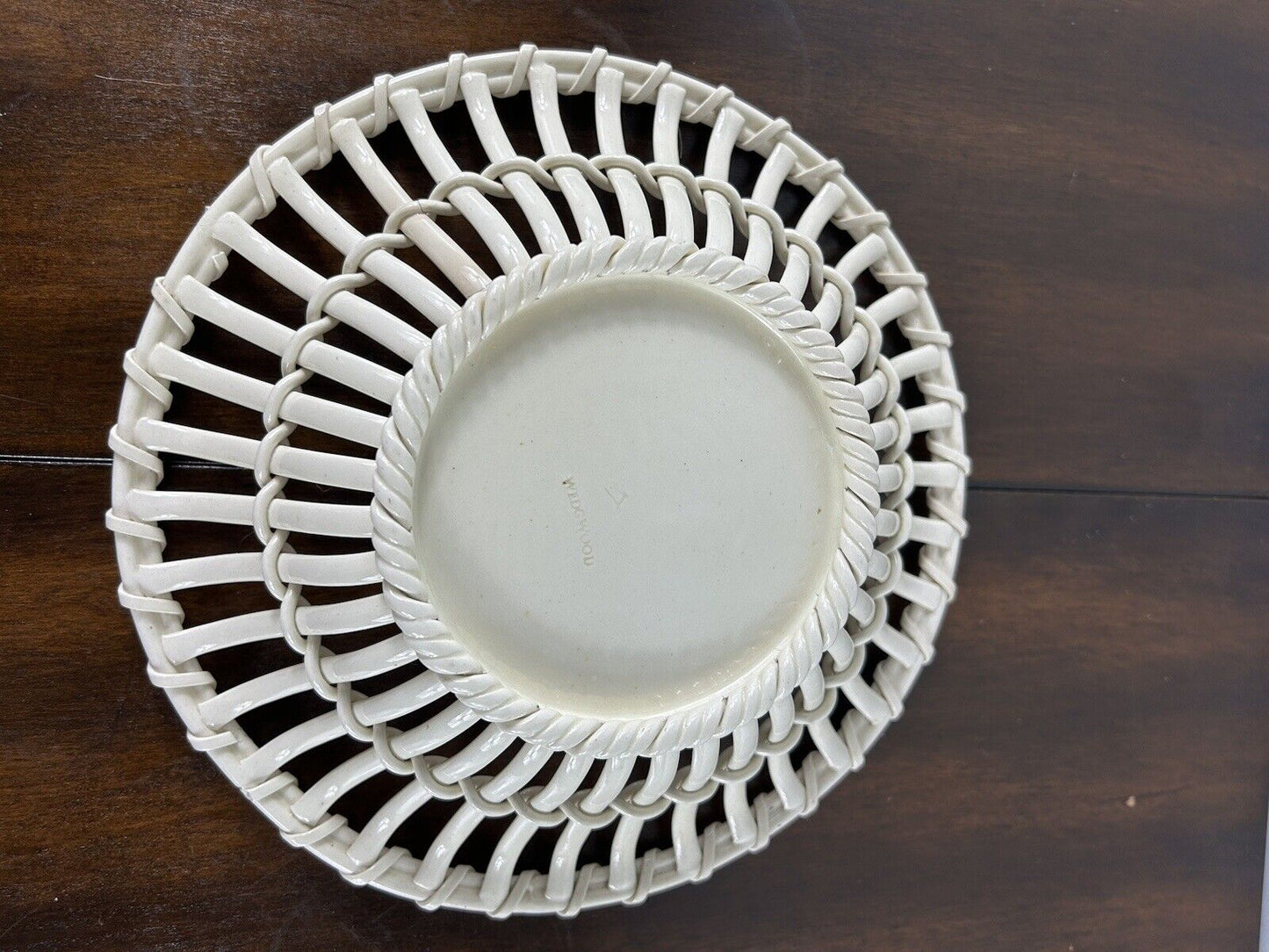 Antique Wedgwood Creamware Basket Weave Bowl - 19th Century