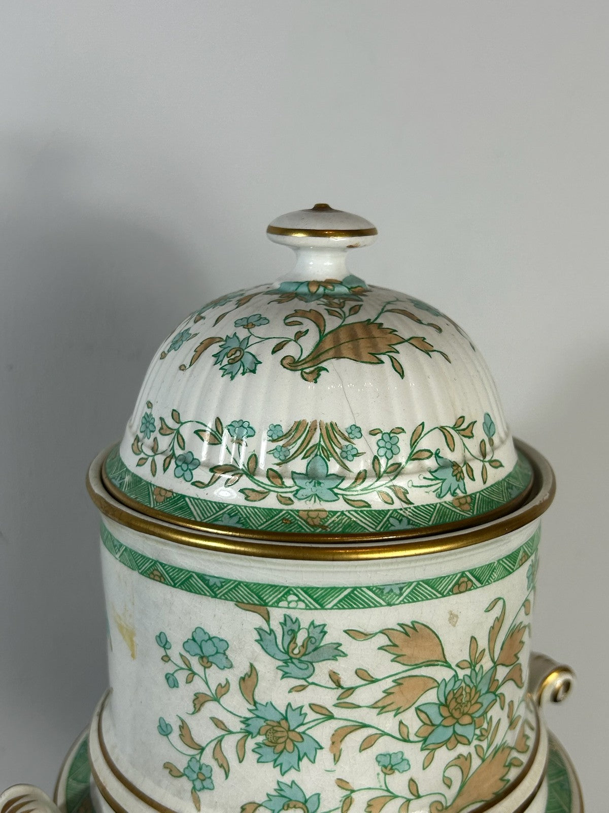 Antique Victorian Wedgwood Beanes Patent Tea Infuser Urn Green Floral Gilt 35cm1
