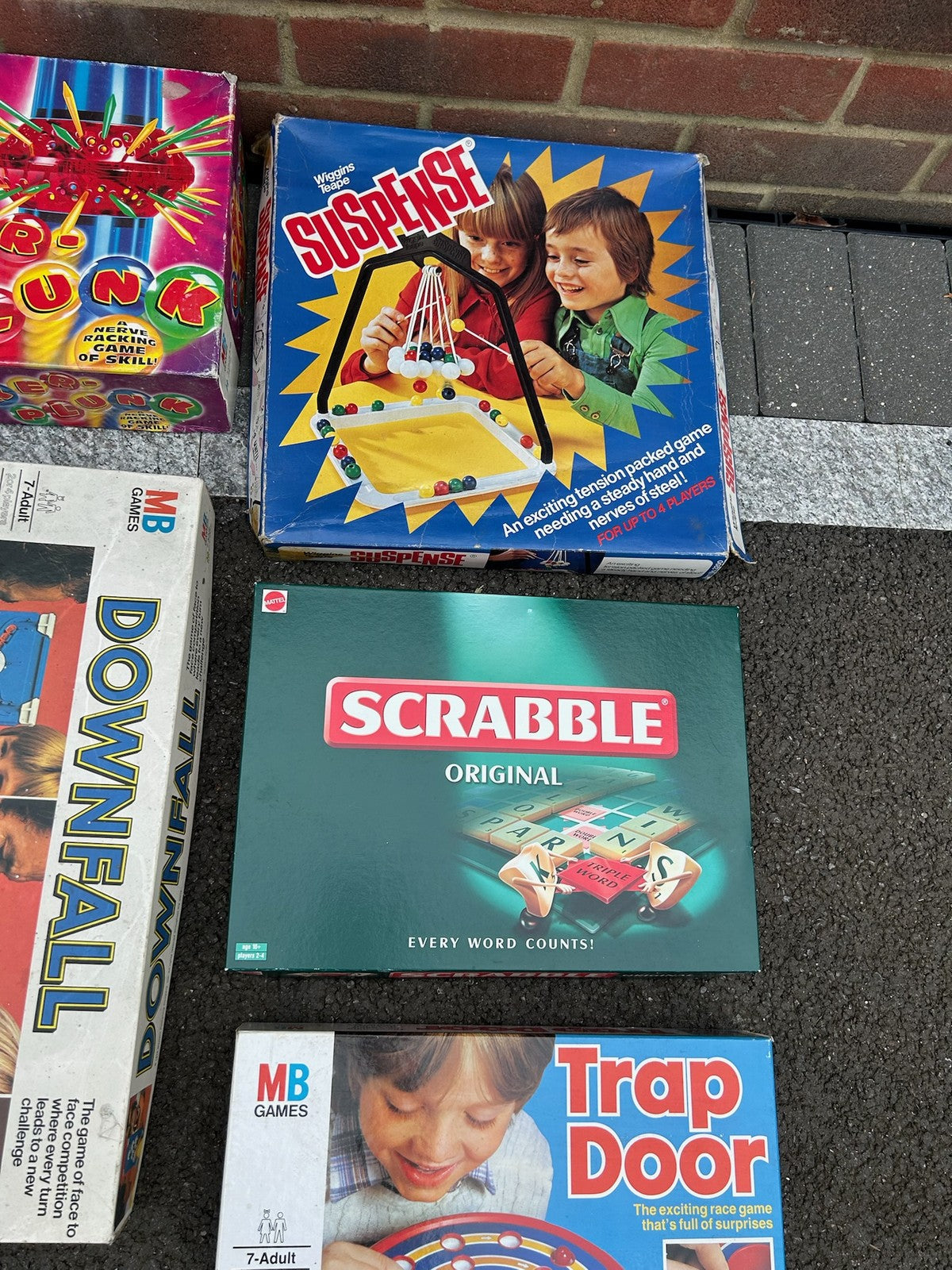 Job Lot of Various Vintage Board Games As Found Cluedo Twister Battleship6