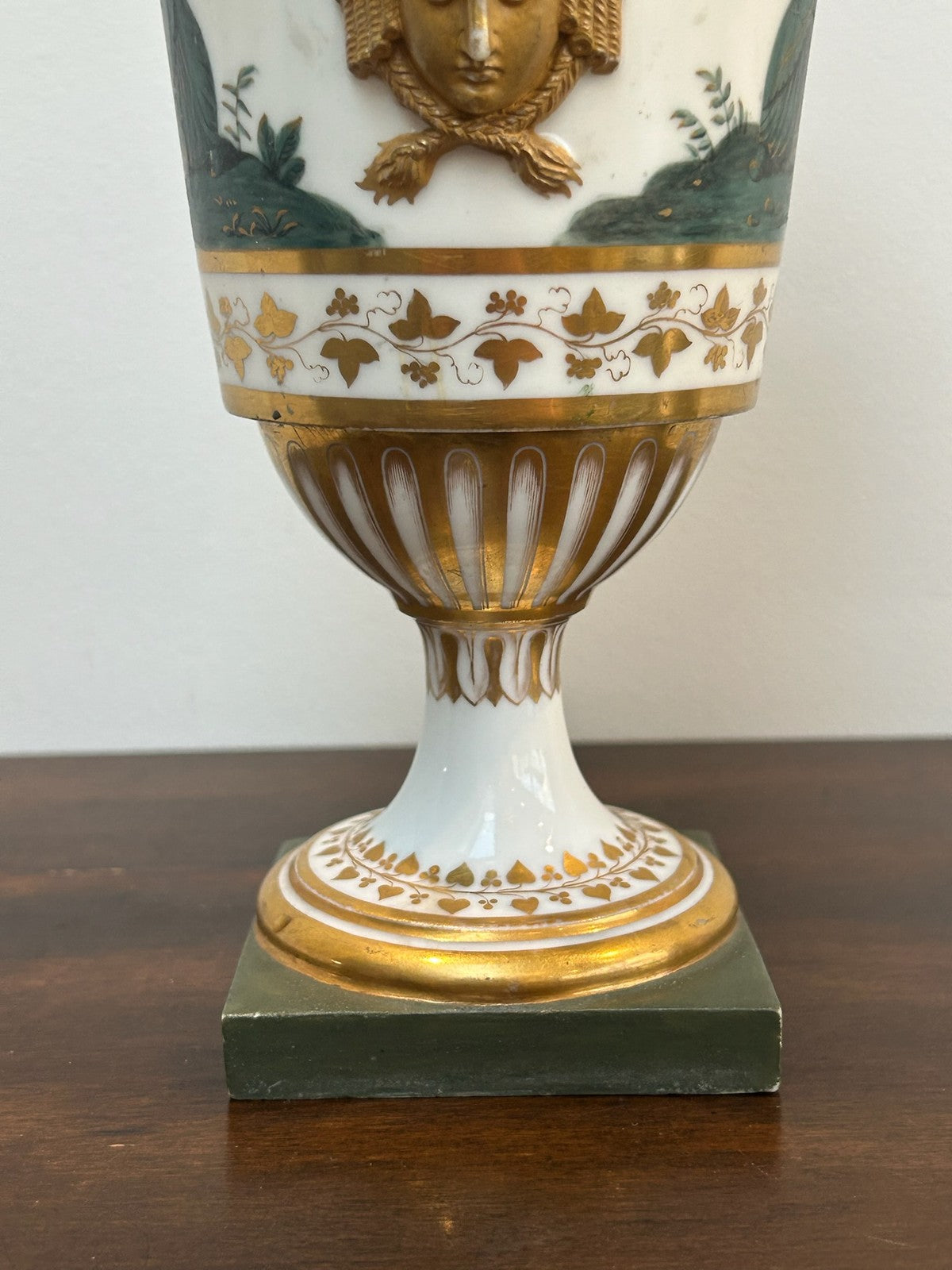 Dihl et Guerhard Paris Empire Porcelain Vase Camaieu Vert Classical Figures11