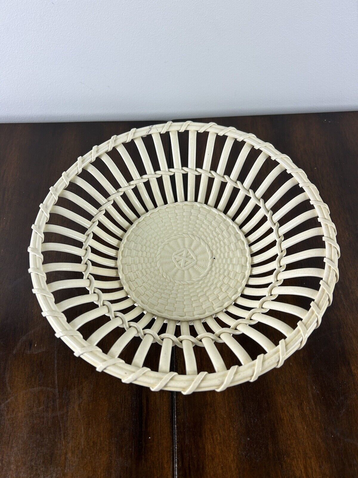 Antique Wedgwood Creamware Basket Weave Bowl - 19th Century