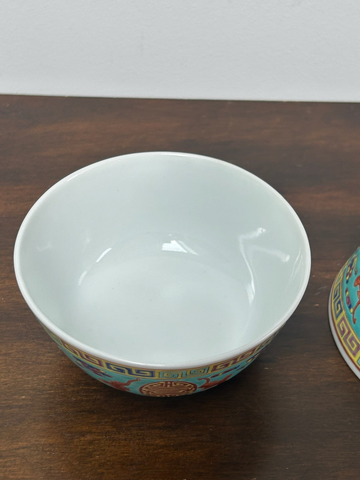 Pair Chinese Famille Rose Turquoise Ground Bats & Shou Bowls Jingdezhen Mark8