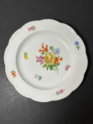 Antique Meissen Porcelain Plate Deutsche Blumen Basketweave Border 19cm